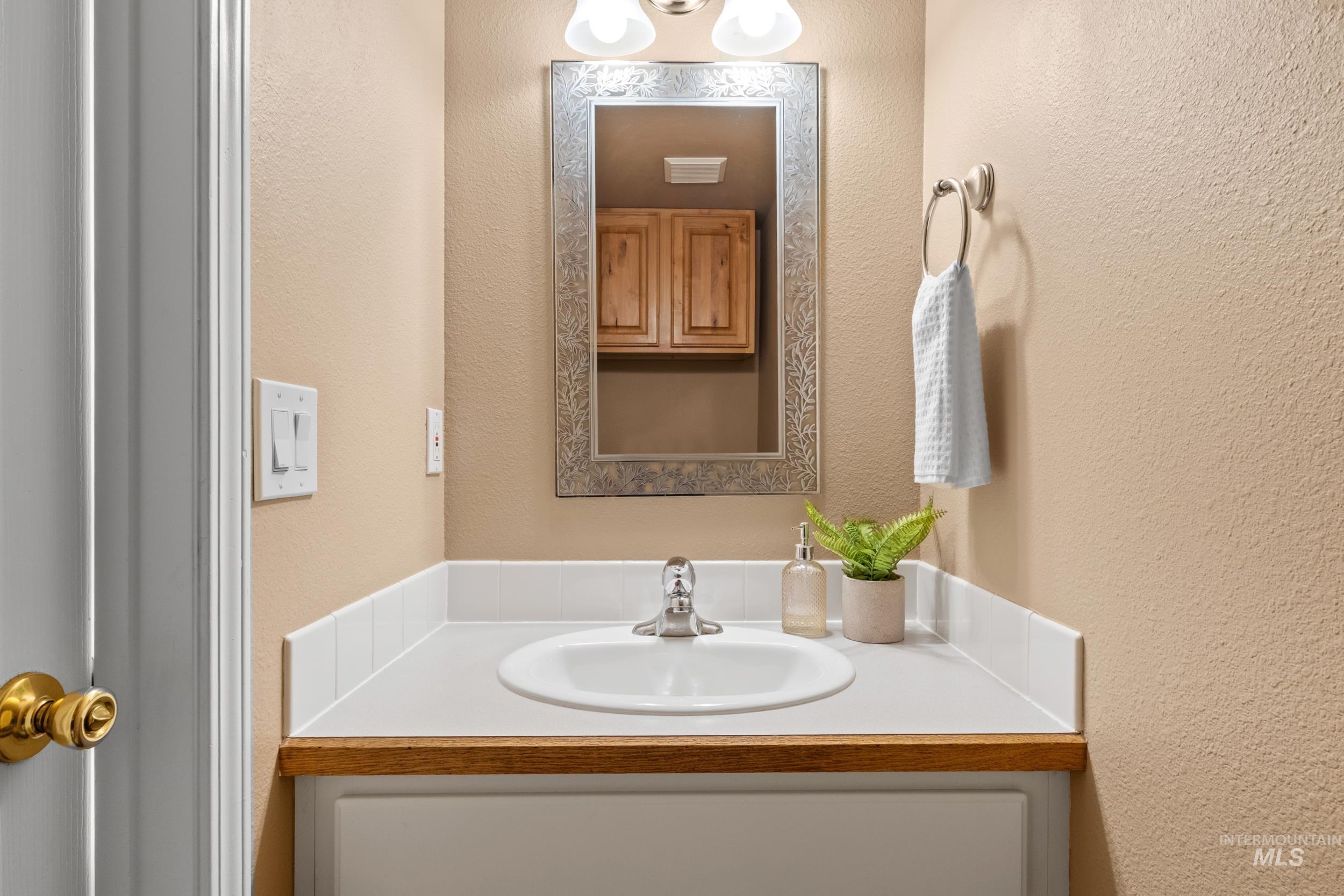 3015 N Burley Way Property Photo 16