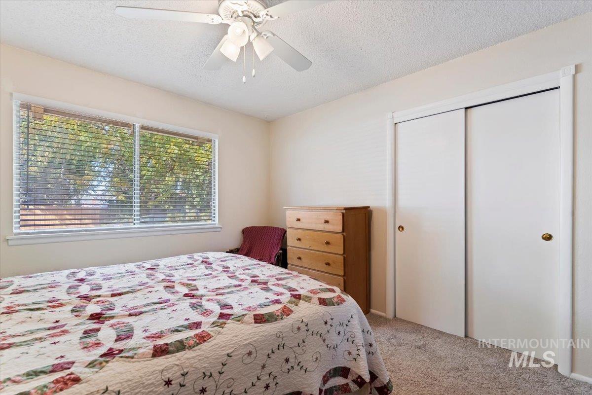 826 N Beachwood St Property Photo 20