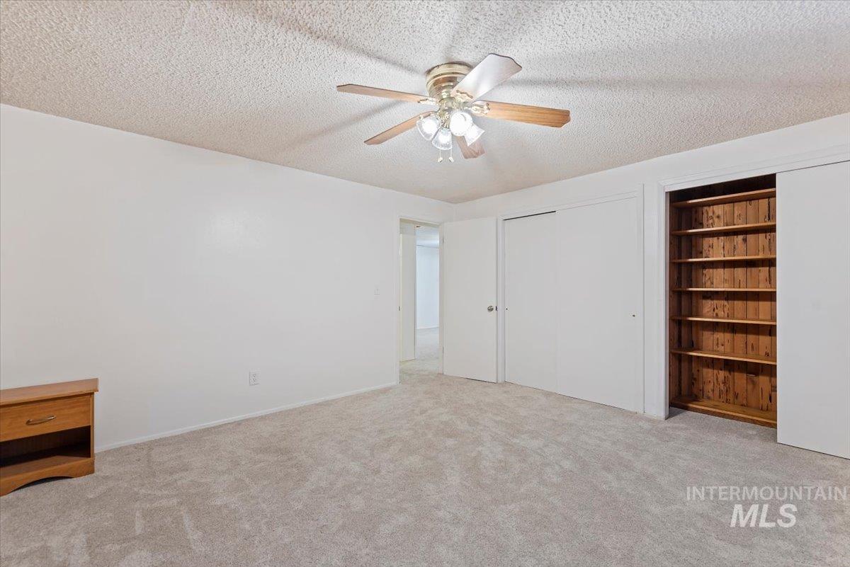 826 N Beachwood St Property Photo 30