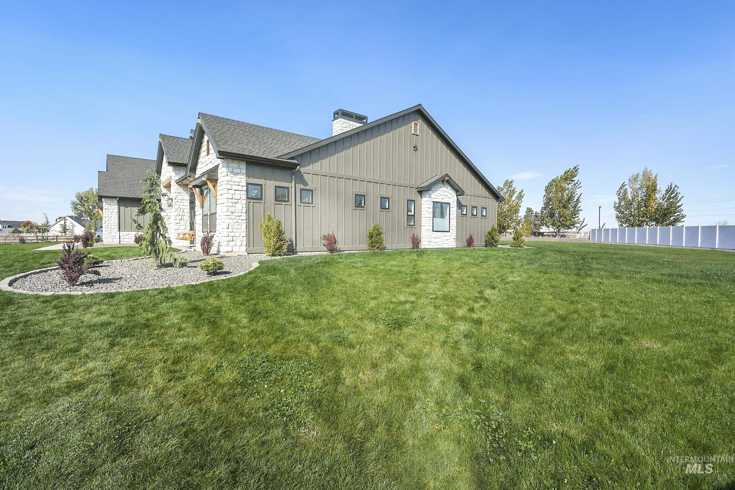 7792 E Windmill Ranch Ln Property Photo 42