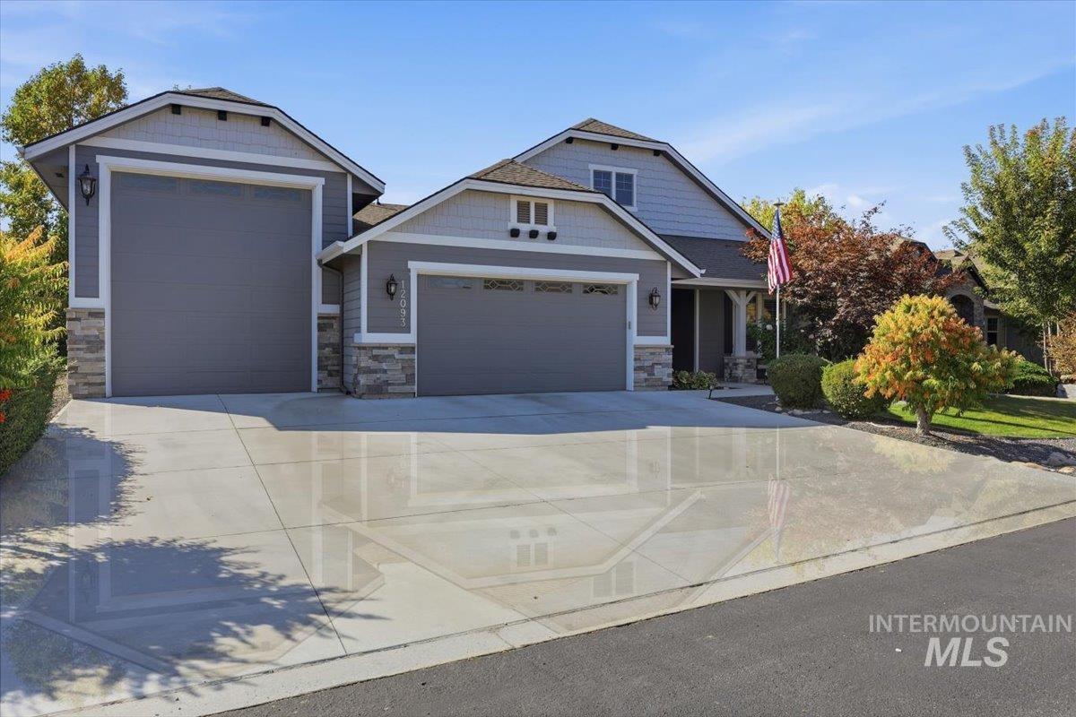 12093 W Pinewood River Lane Property Photo 3