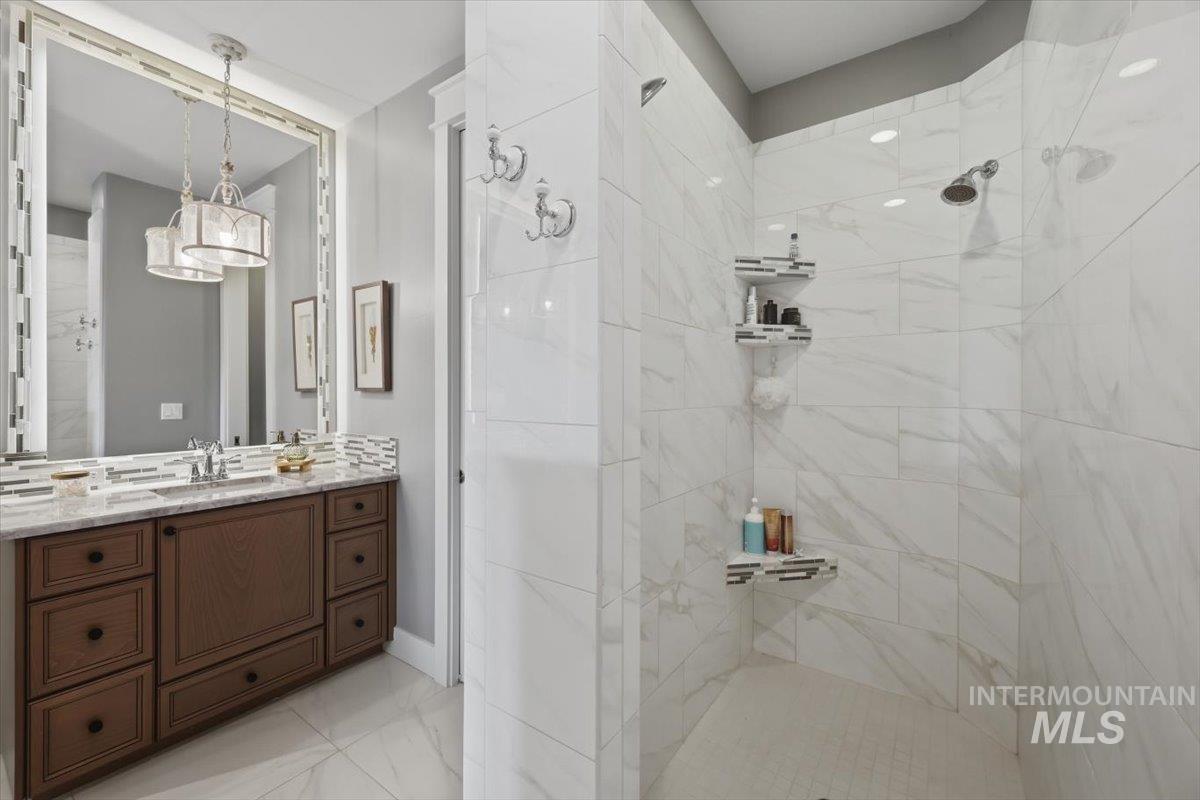 12093 W Pinewood River Lane Property Photo 32