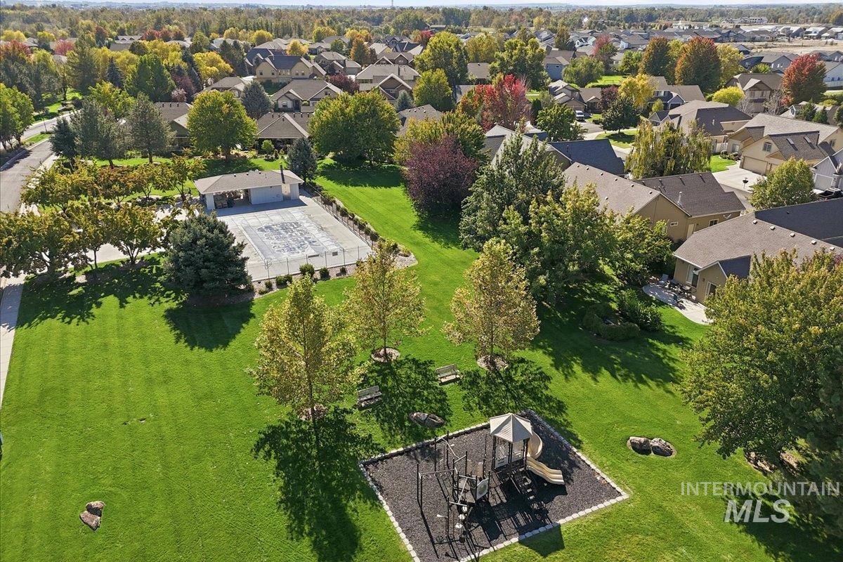 12093 W Pinewood River Lane Property Photo 49
