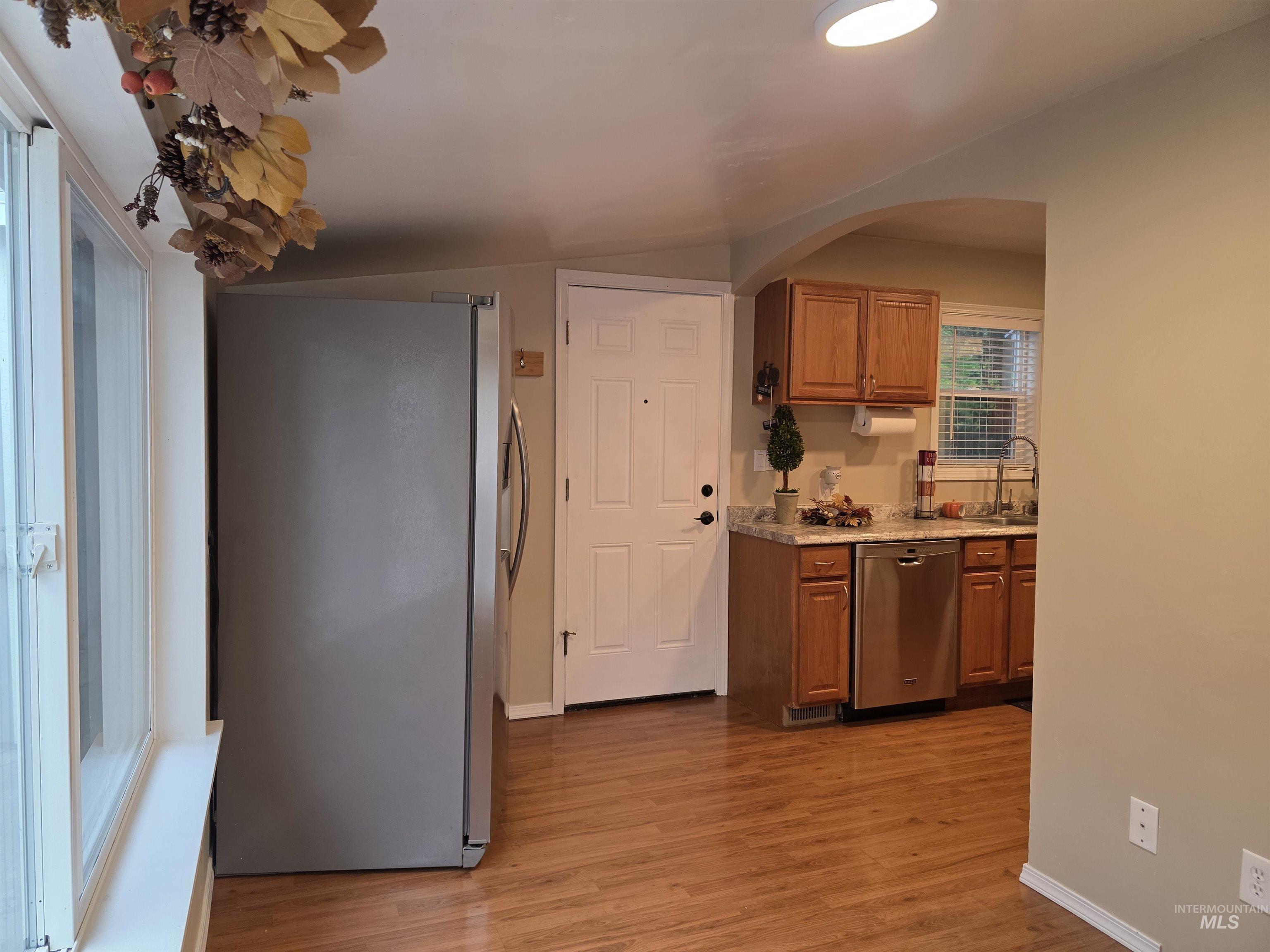 1375 Poplar Property Photo 12