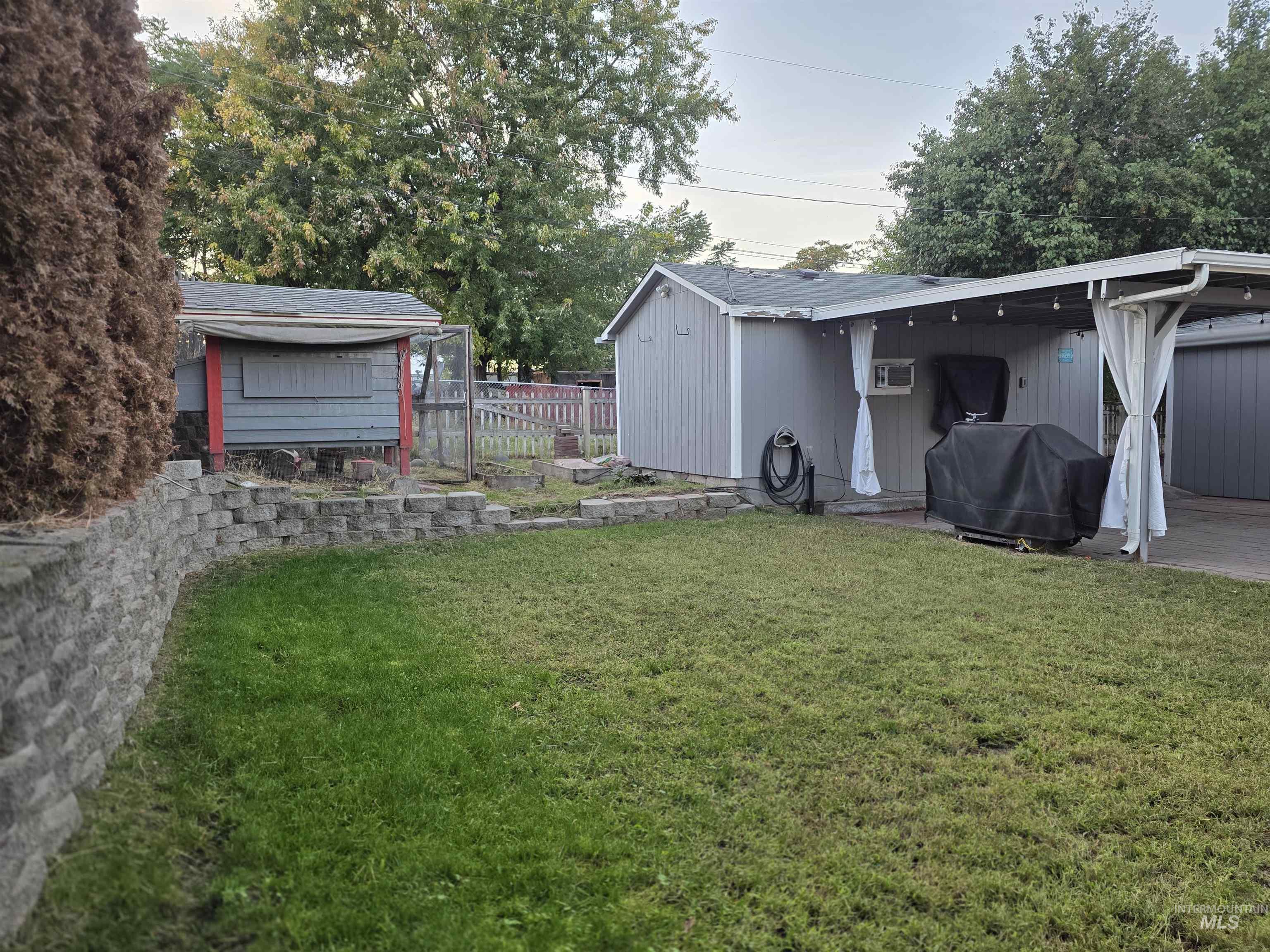 1375 Poplar Property Photo 29