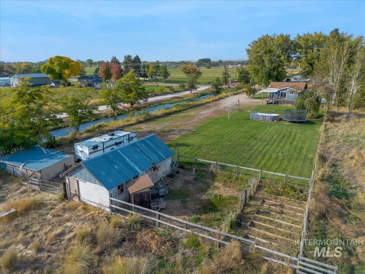 575 W Sales Yard Rd Property Photo 44