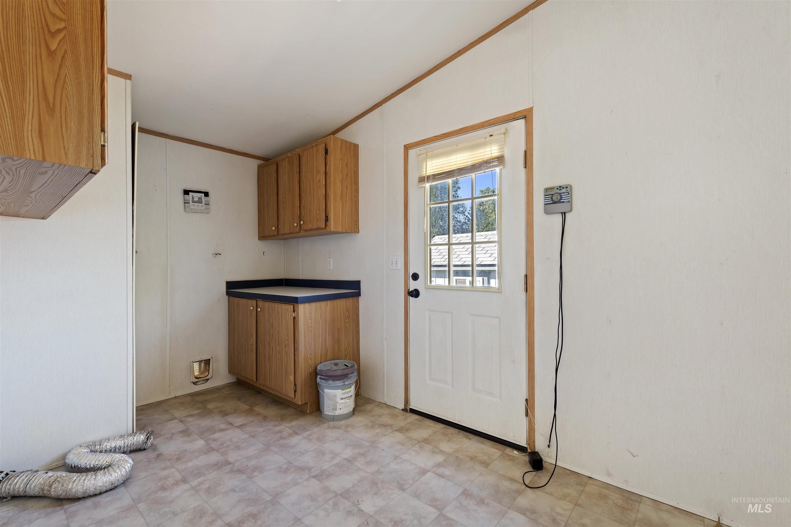 11233 Irving St Property Photo 25
