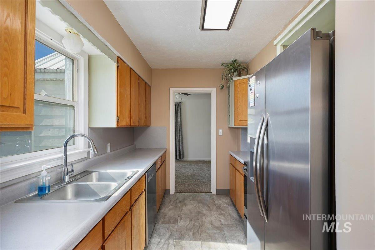 1010 E Property Photo 13