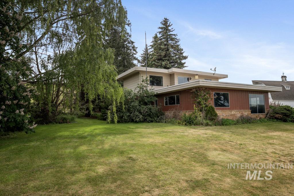 409 N Parkway Property Photo 4