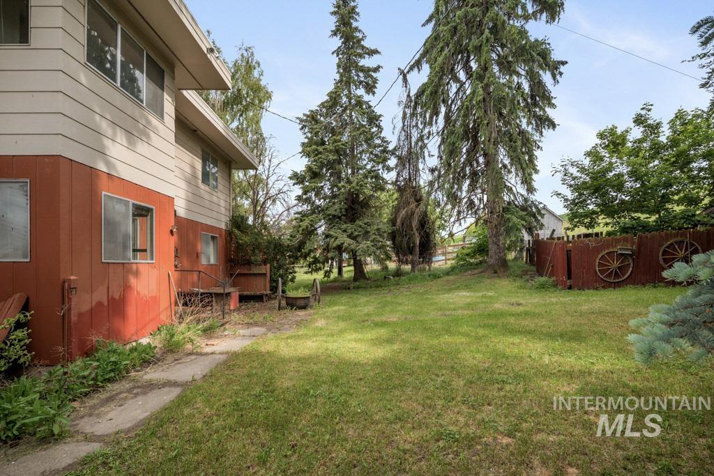 409 N Parkway Property Photo 20