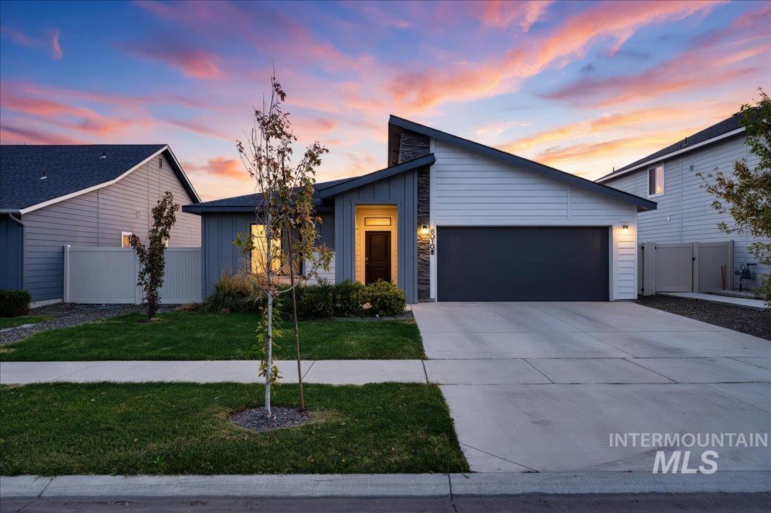 6010 W Kalamata Property Photo 1