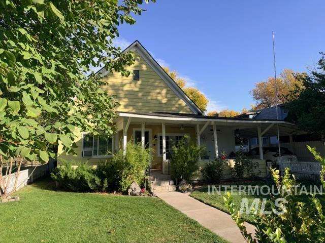 220 W Cleveland Ave Property Photo 1