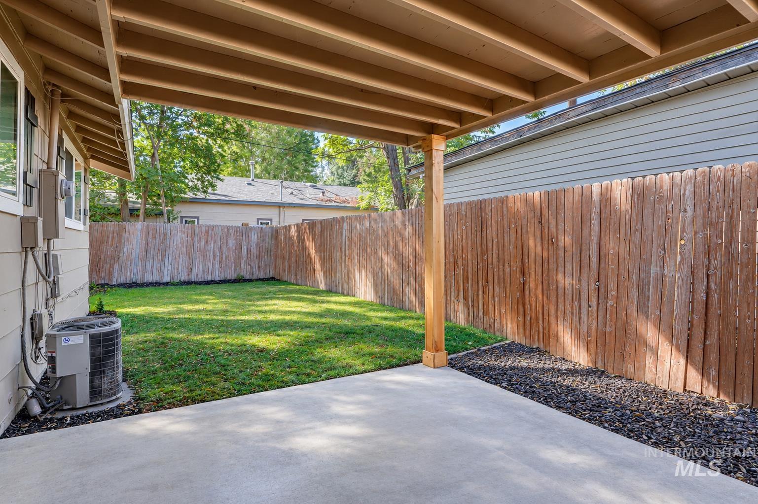 3215 W Alpine Street Property Photo 29