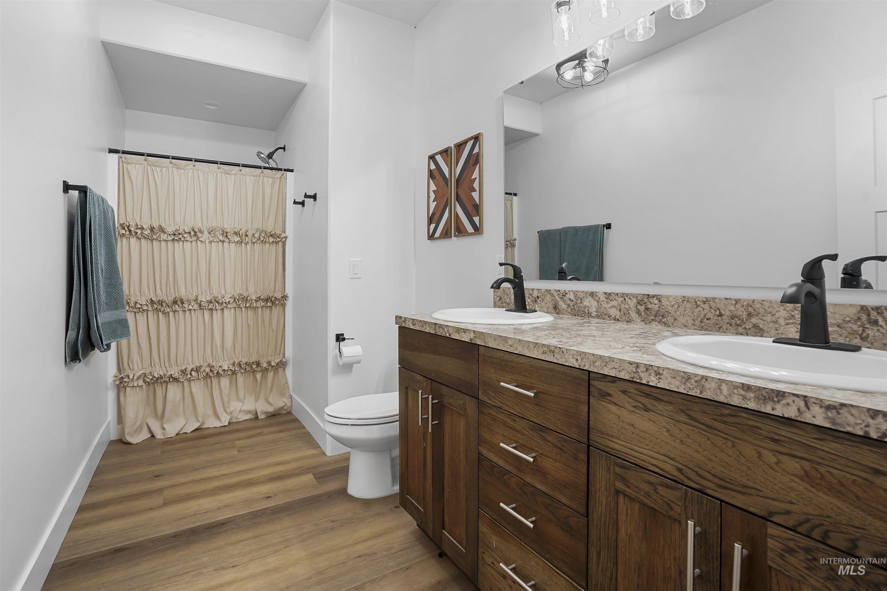 302 Ferdinand Circle Property Photo 11