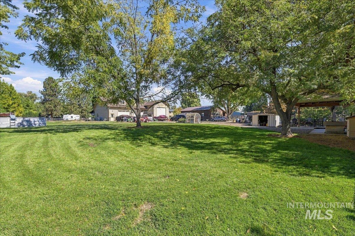 748 W Steeple View Drive Property Photo 20
