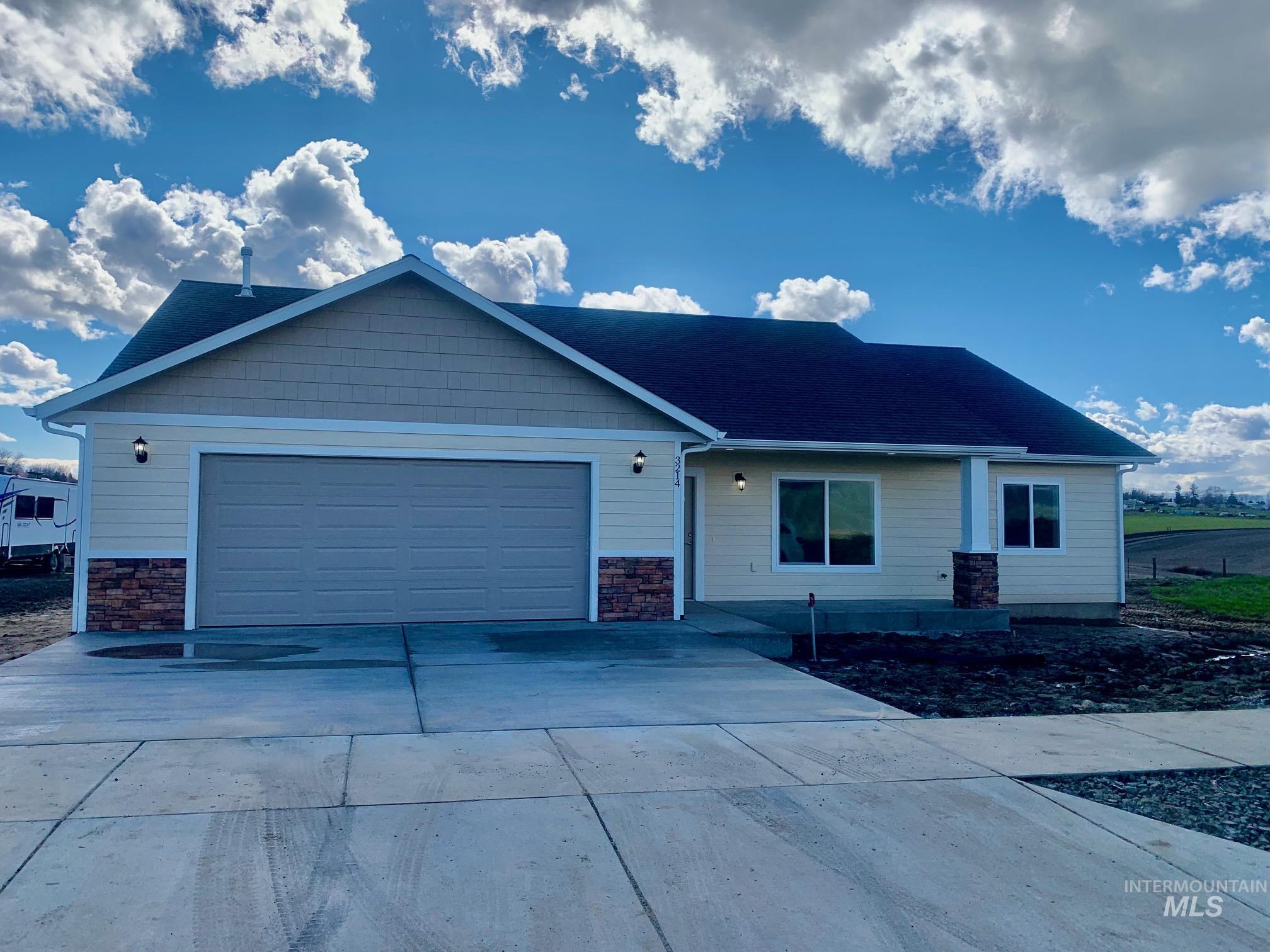 1746 Painted Rock Court Property Photo 1