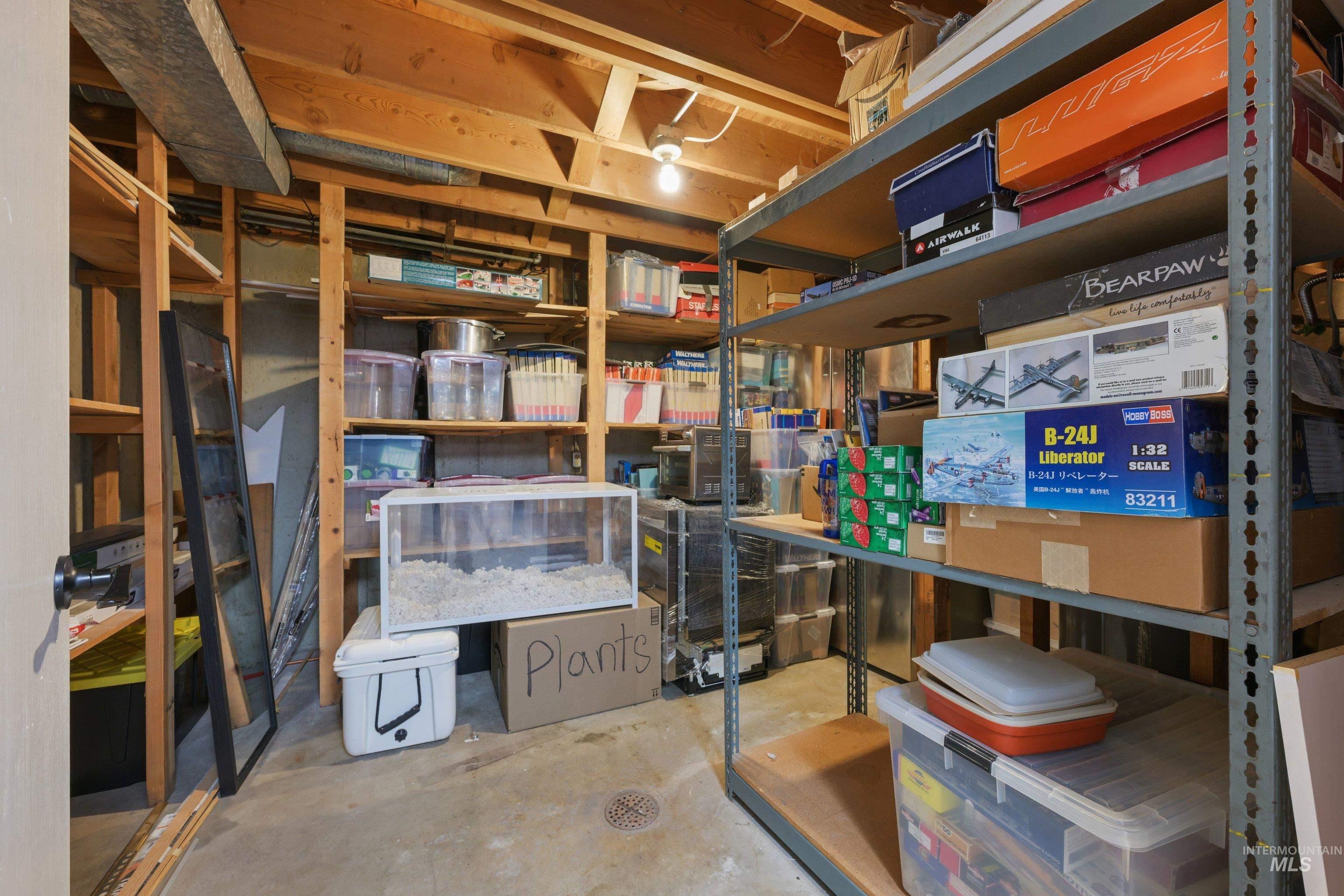 1821 Howard Ave Property Photo 37