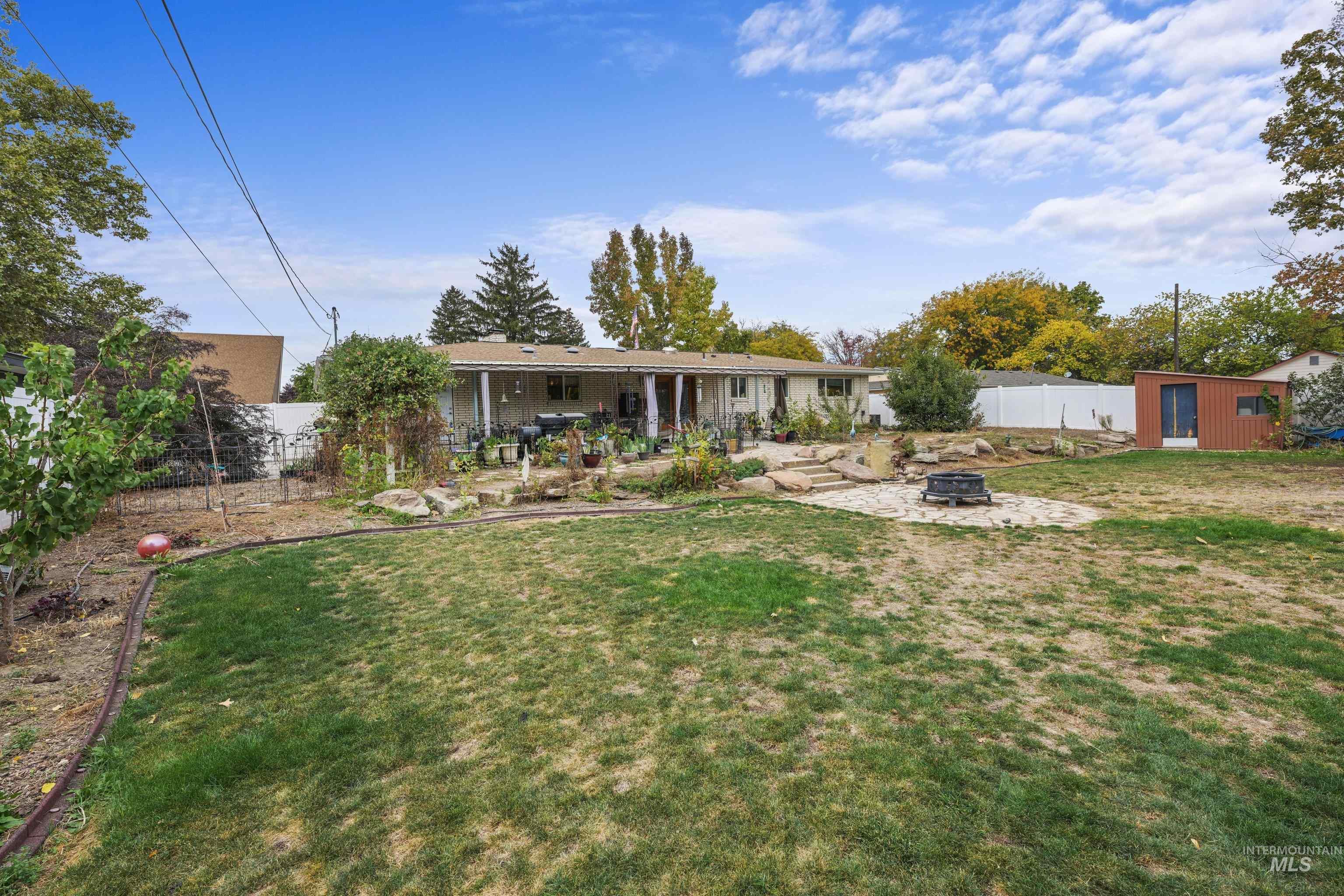 1821 Howard Ave Property Photo 42