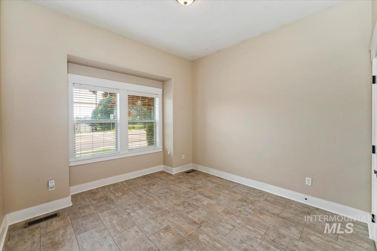 15531 Sequoia Grove Way Property Photo 6