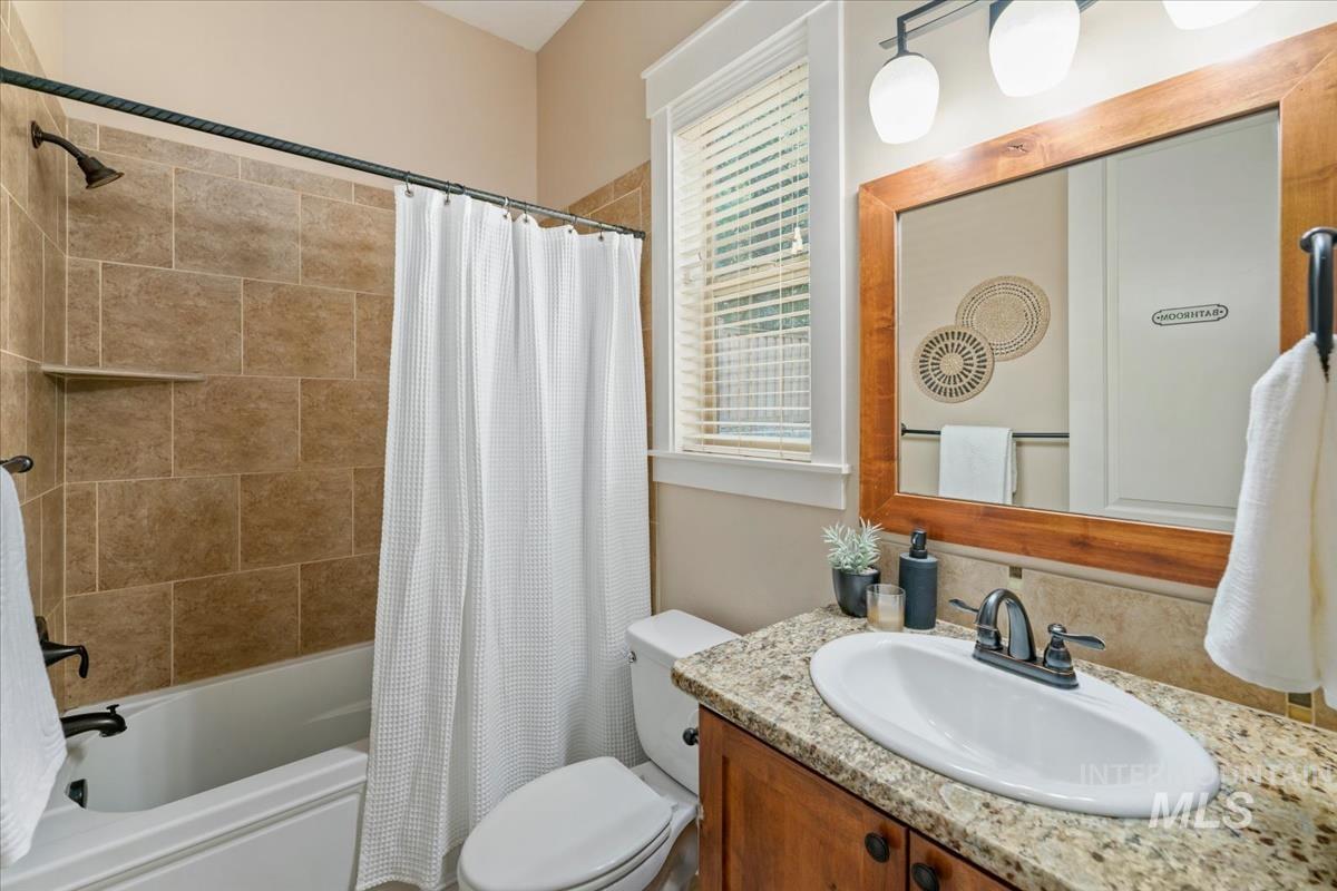 15531 Sequoia Grove Way Property Photo 8