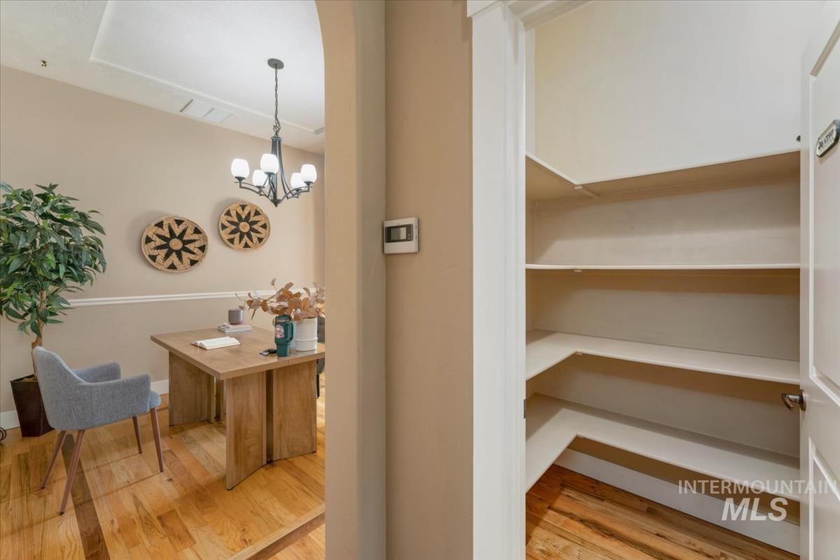 15531 Sequoia Grove Way Property Photo 25
