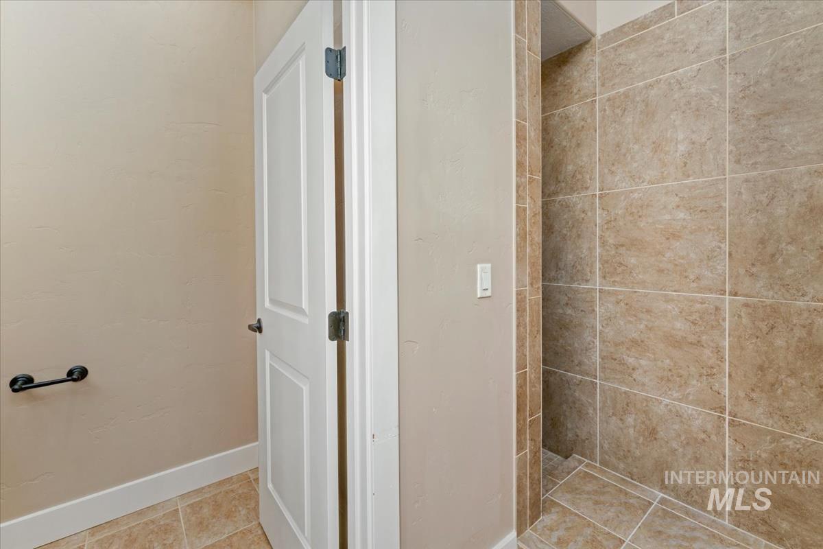 15531 Sequoia Grove Way Property Photo 32