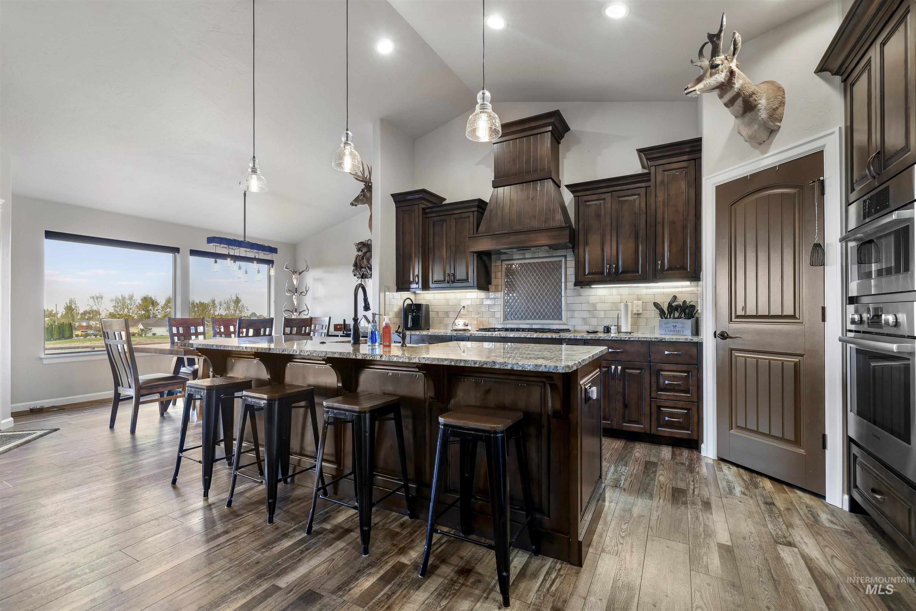 583 Smokey Mountain Property Photo 6