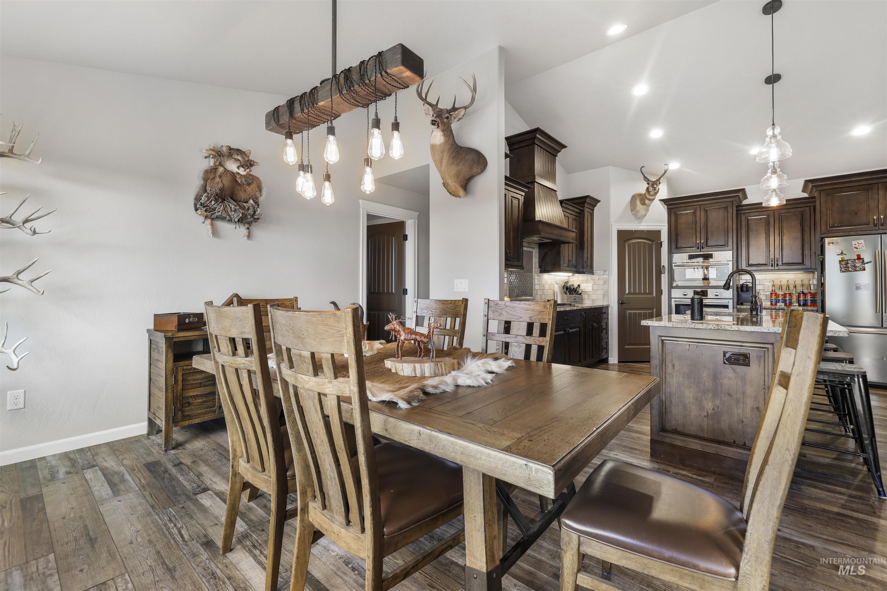 583 Smokey Mountain Property Photo 10