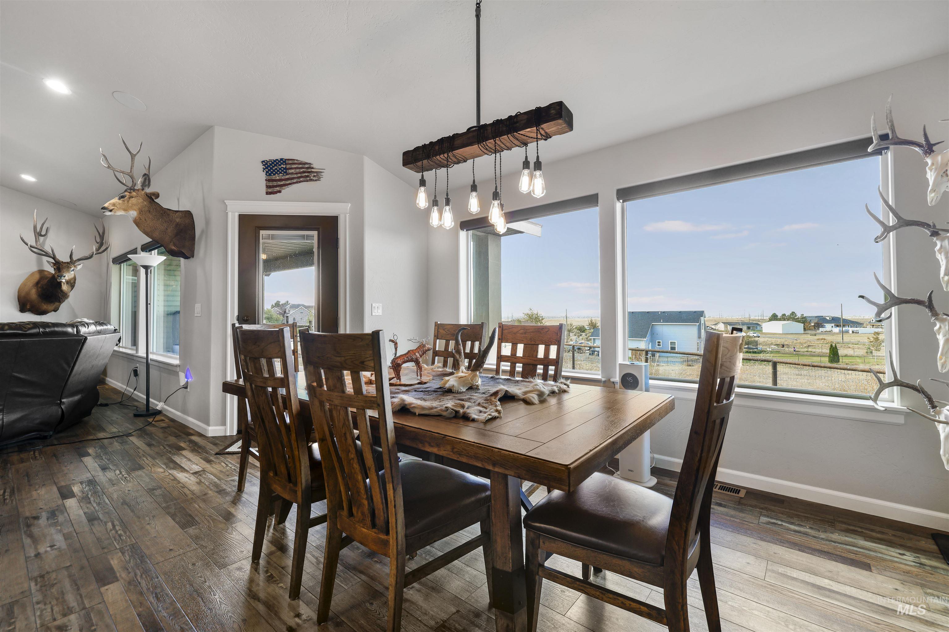 583 Smokey Mountain Property Photo 11