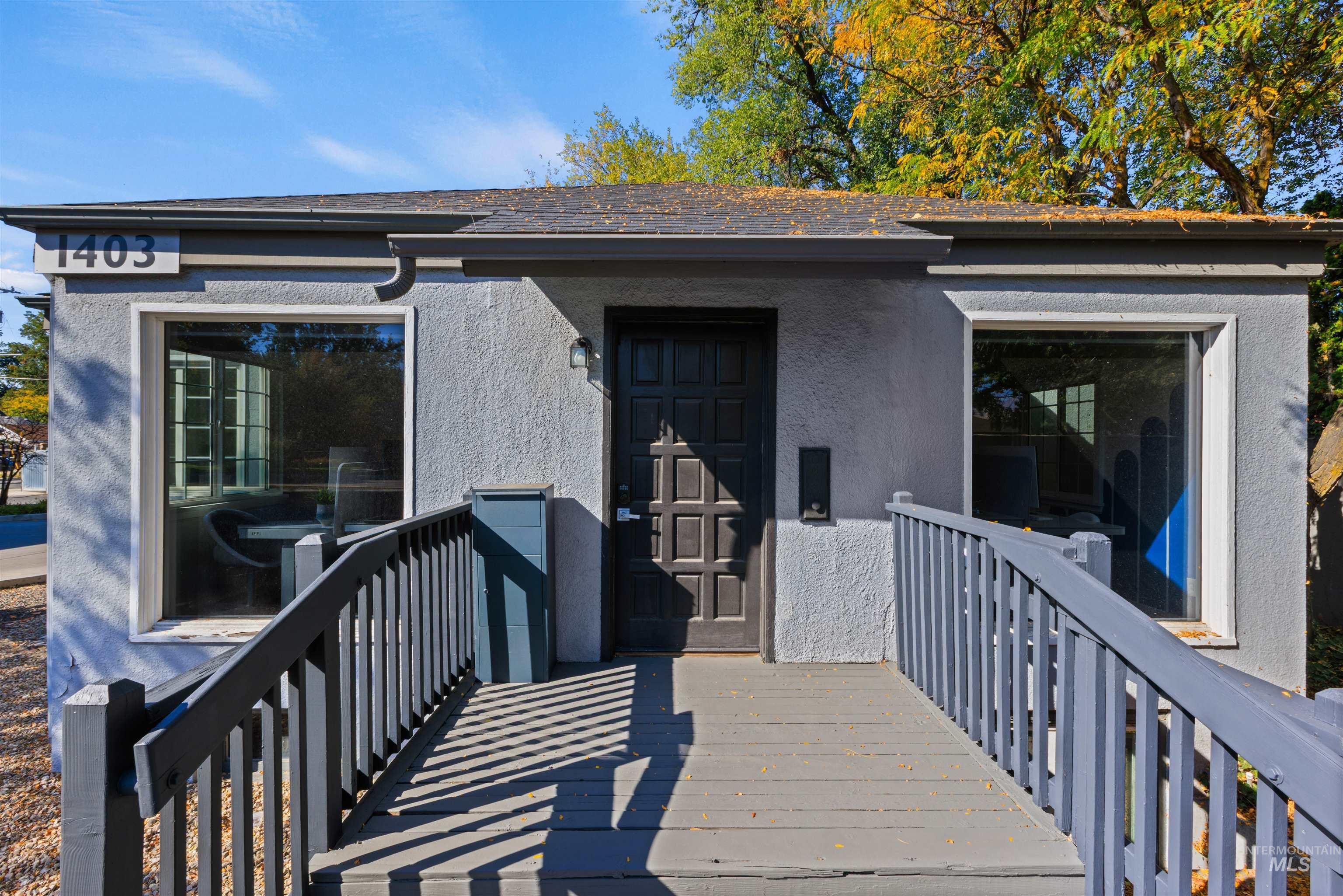 1403 S Broadway Avenue Property Photo 2