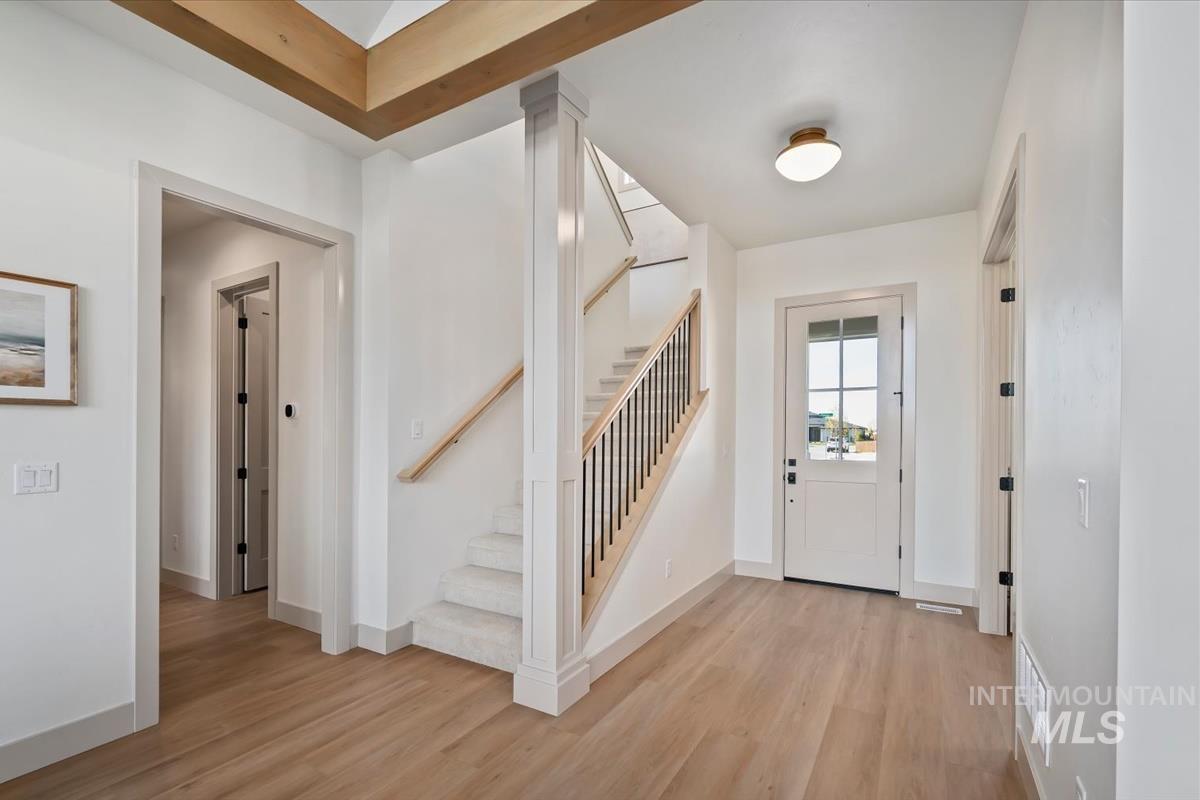 2240 N Palaestra Ave Property Photo 10