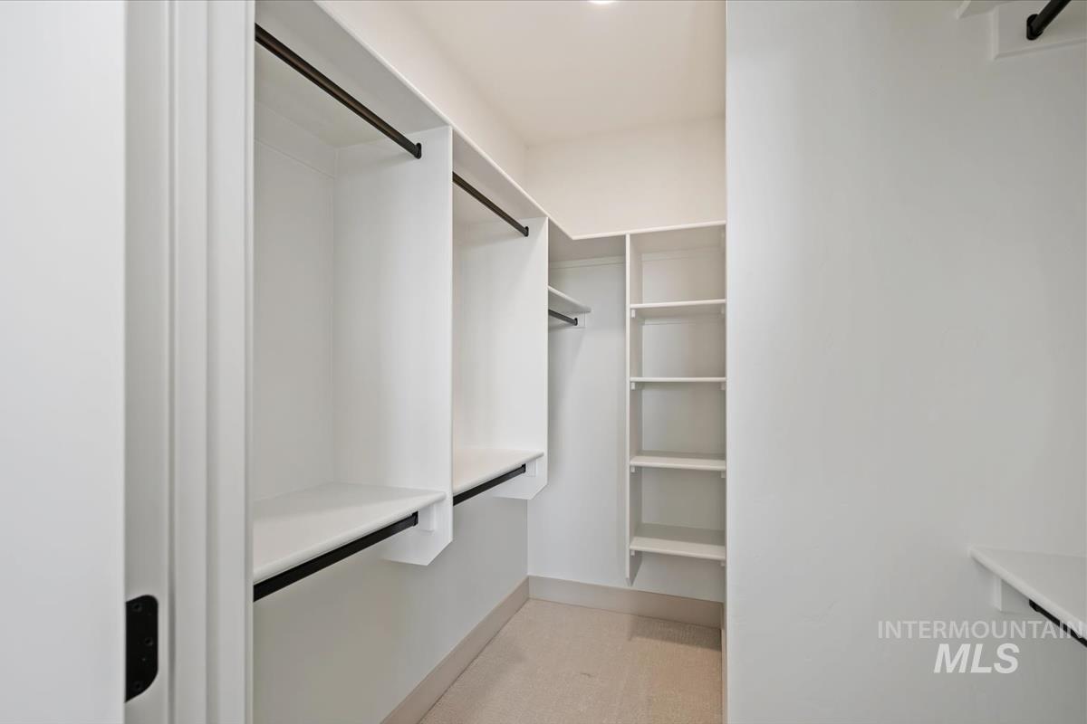 2240 N Palaestra Ave Property Photo 29
