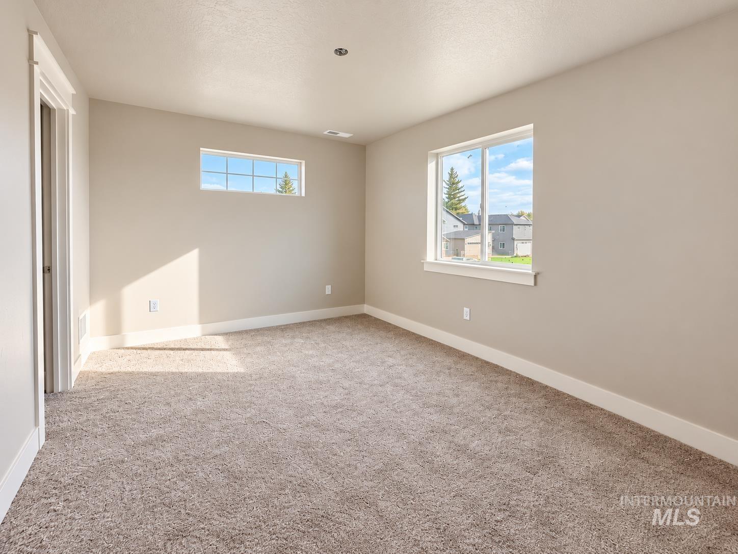 11701 W Endsley Ln Property Photo 15