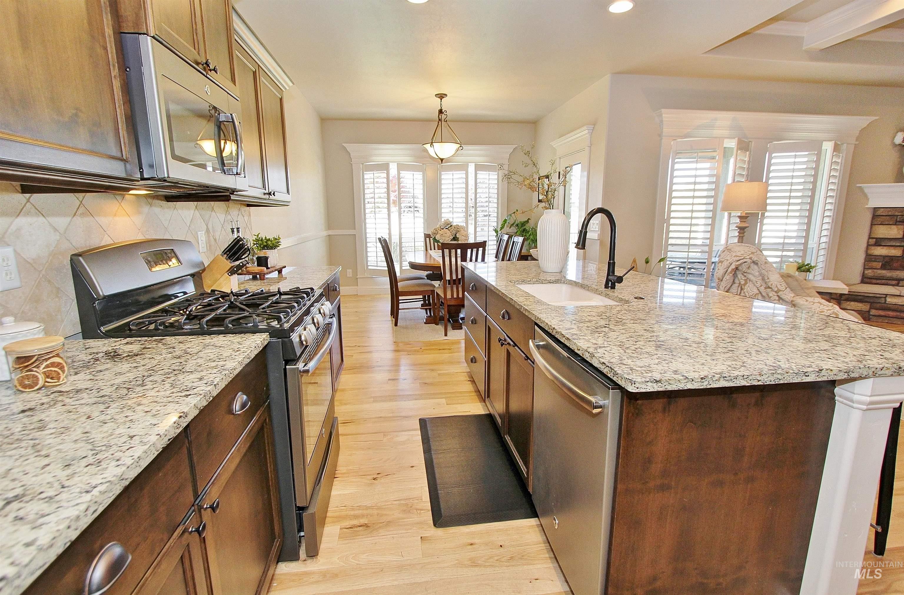 1007 N Mira Way Property Photo 10
