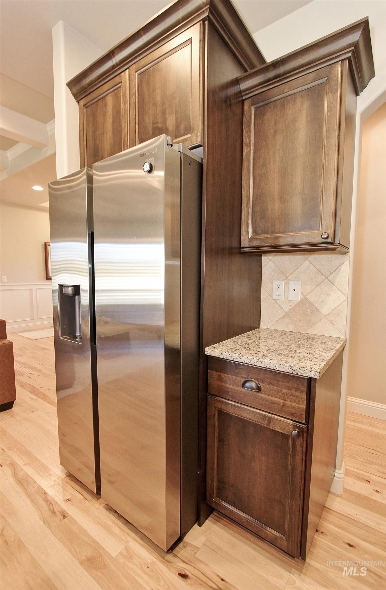 1007 N Mira Way Property Photo 12