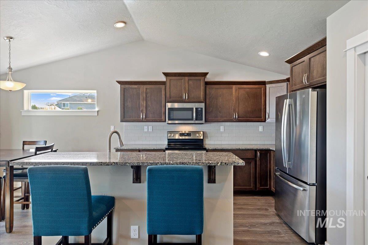 4526 N Glenrock Way Property Photo 8