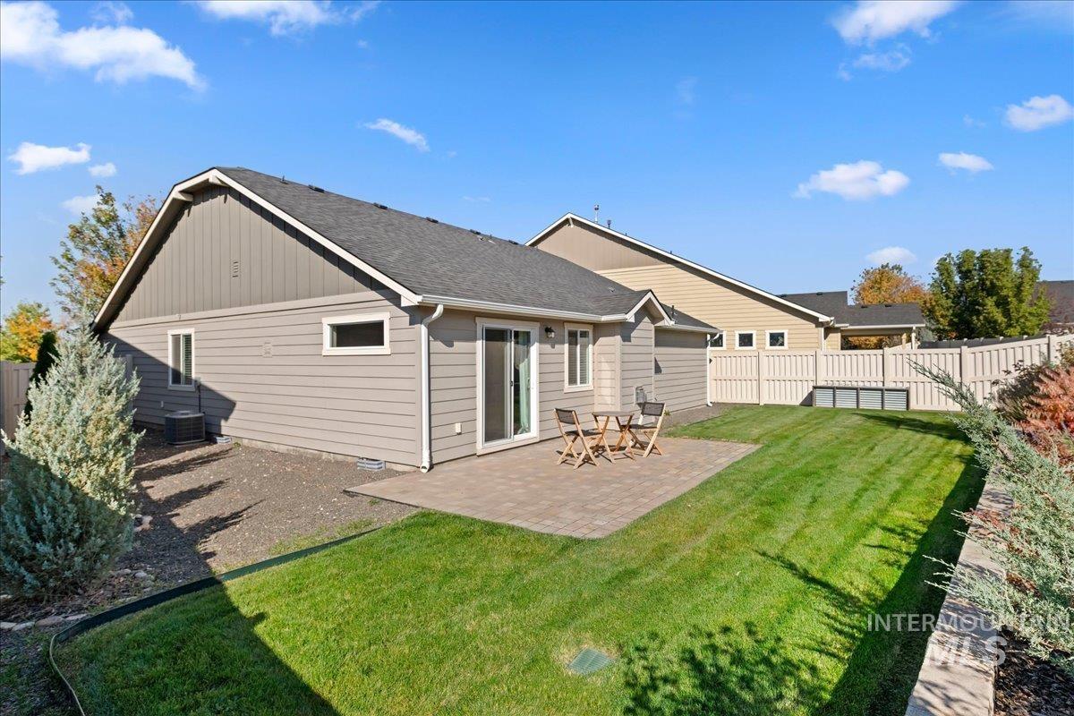 4526 N Glenrock Way Property Photo 22
