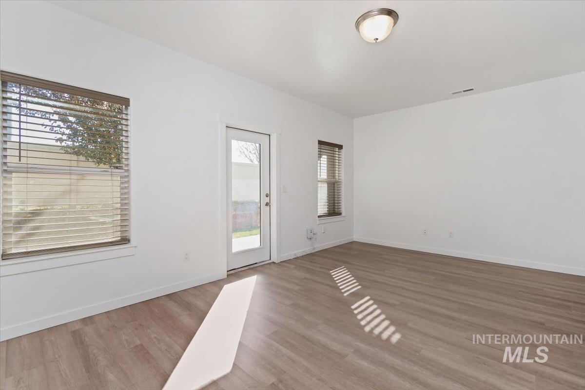 5686 Cherry Lane Property Photo 14