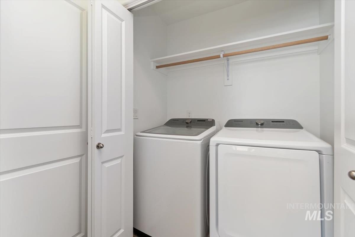 5686 Cherry Lane Property Photo 24