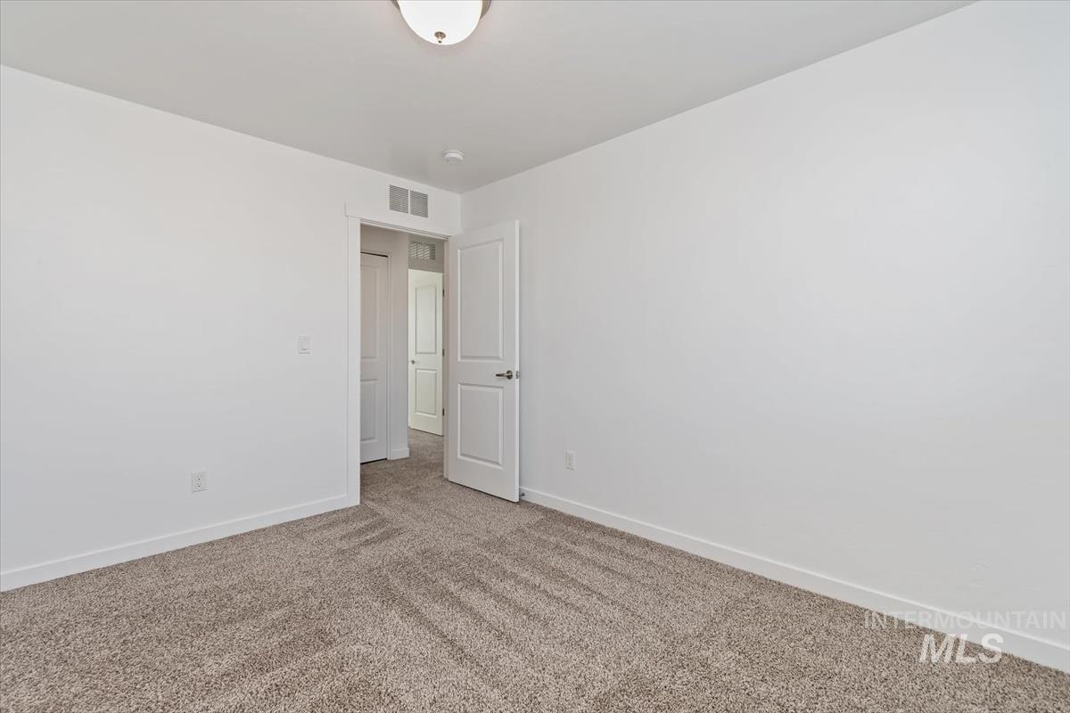 5686 Cherry Lane Property Photo 25