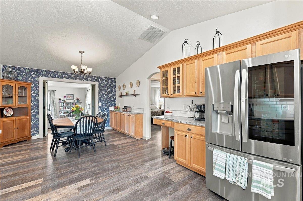 1045 Sw Julia Street Property Photo 16