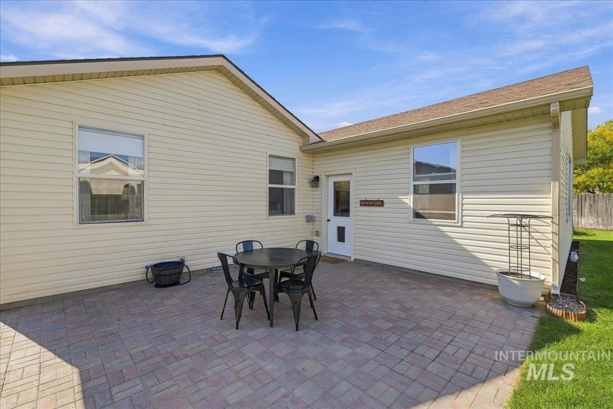 1045 Sw Julia Street Property Photo 42