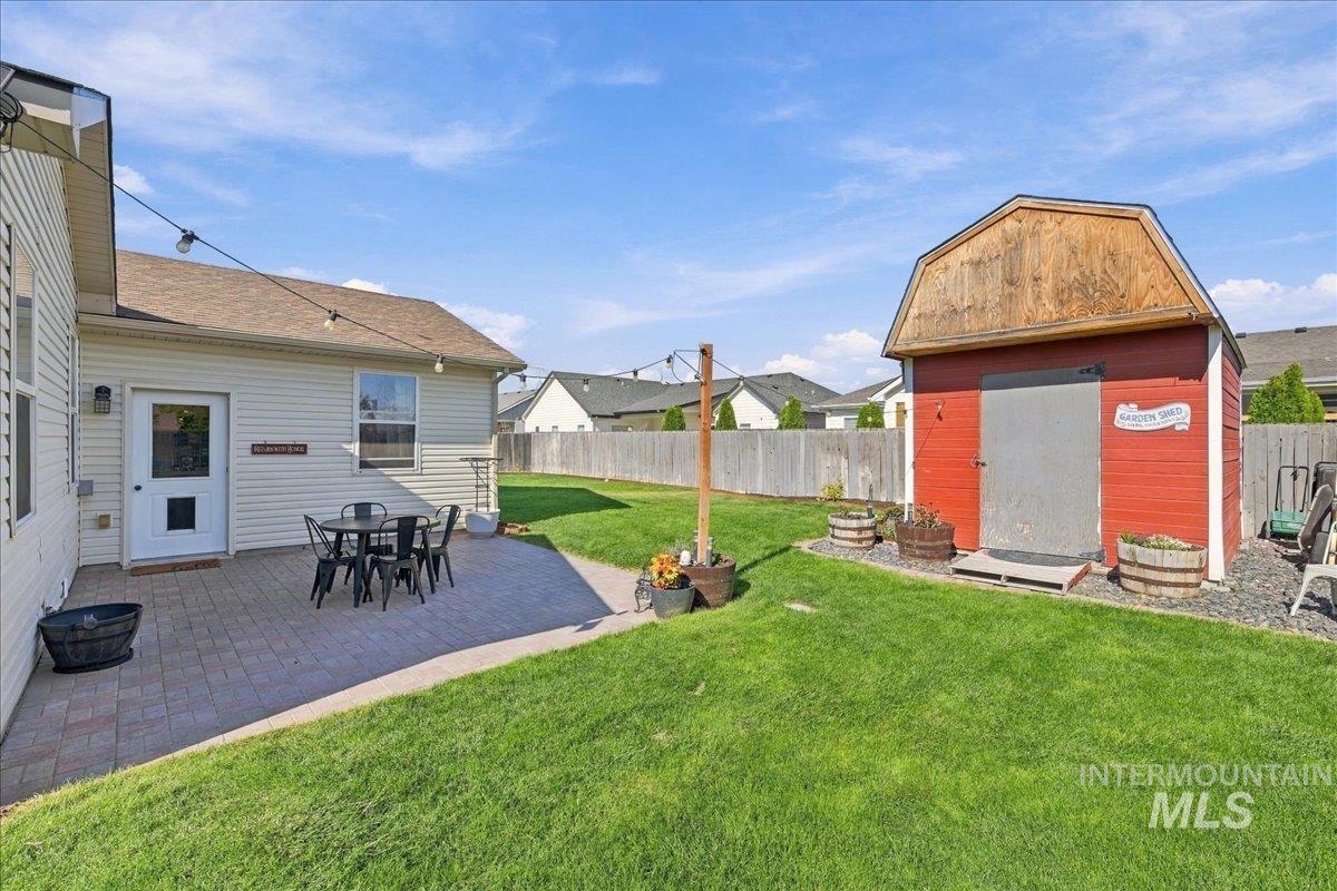1045 Sw Julia Street Property Photo 43