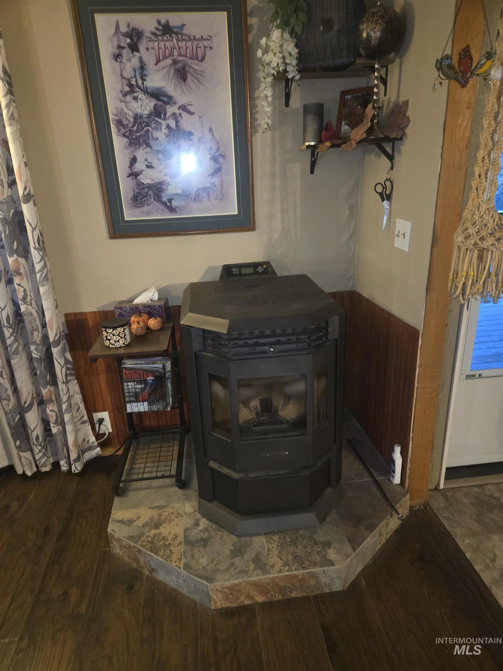 602 Stover Drive Property Photo 4