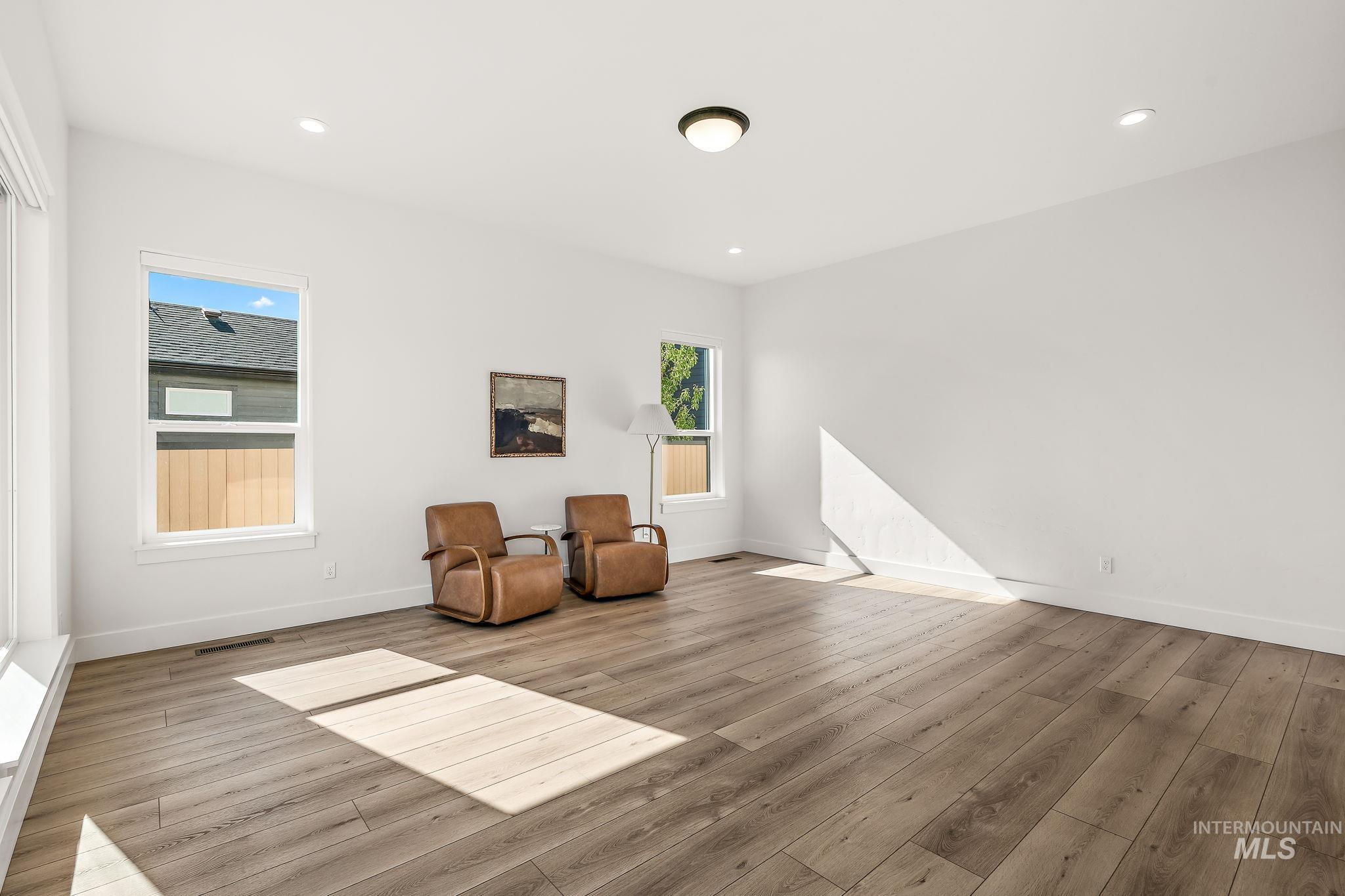 6810 Saddle Bred Way Property Photo 14