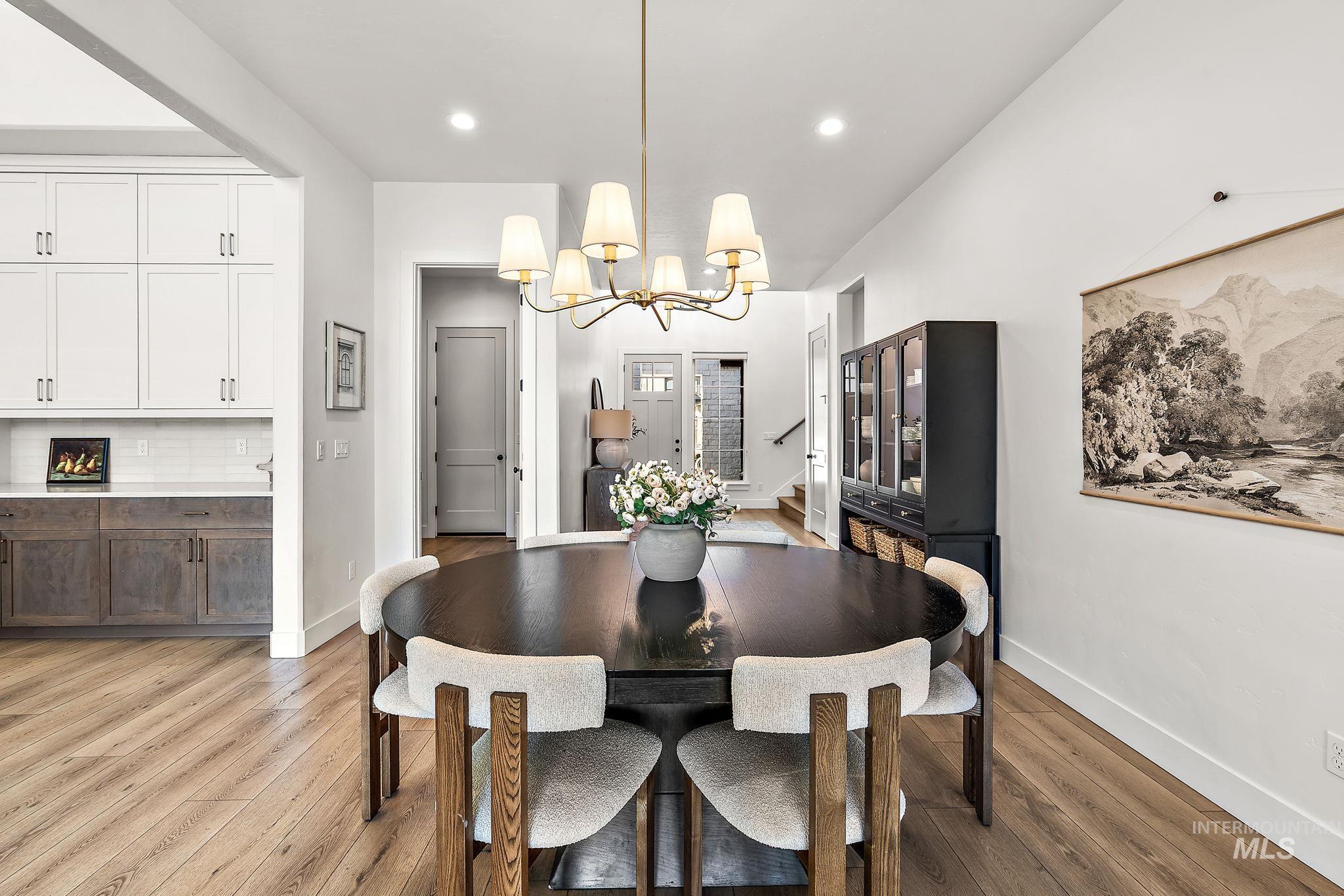 6810 Saddle Bred Way Property Photo 17