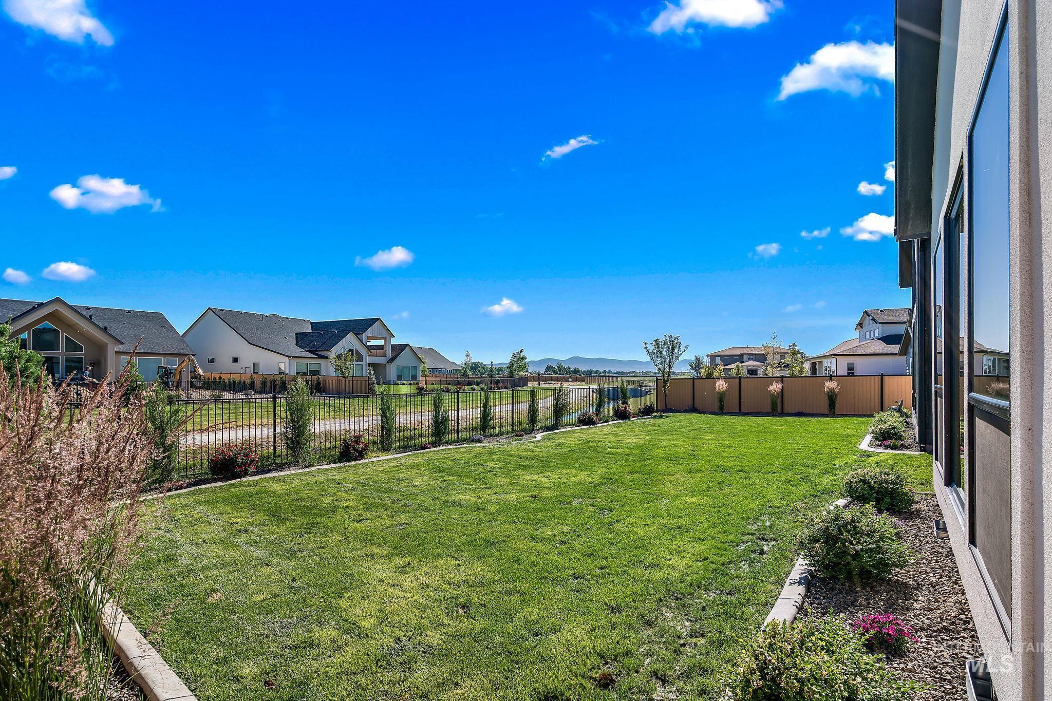 6810 Saddle Bred Way Property Photo 41