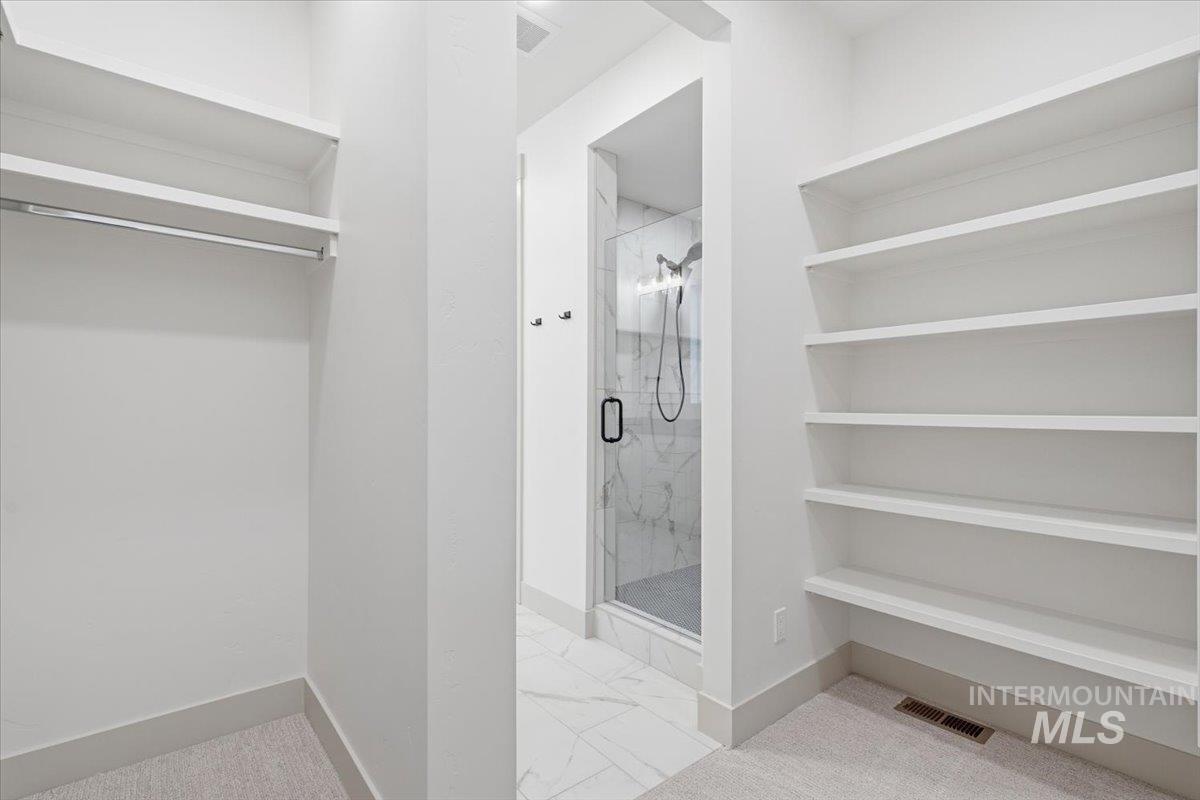 1004 E Phenomenal St. Property Photo 17