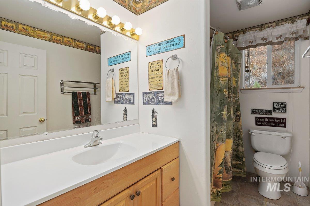 2476 N Pine Featherville Rd Property Photo 31