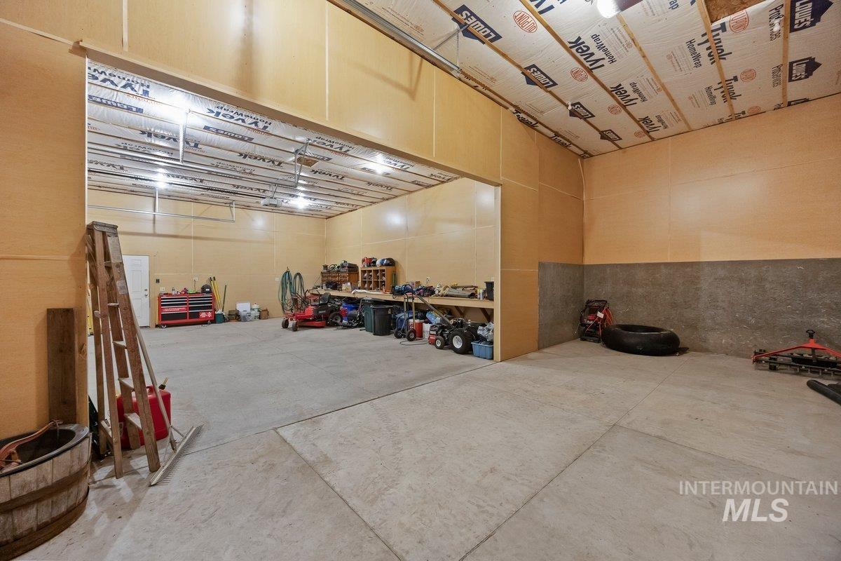 2476 N Pine Featherville Rd Property Photo 47